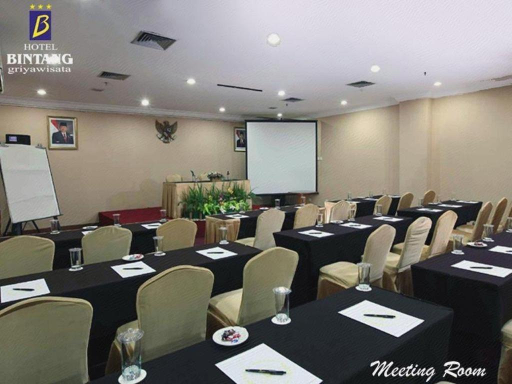Hotel Bintang Wisata Mandiri Джакарта Экстерьер фото