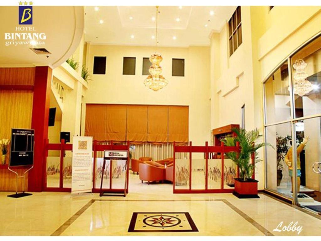 Hotel Bintang Wisata Mandiri Джакарта Экстерьер фото